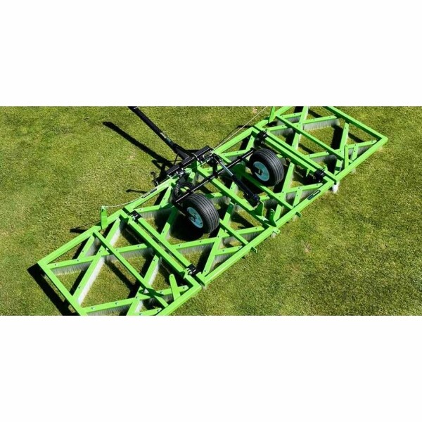 Fairway Groomer Turf Brush 8