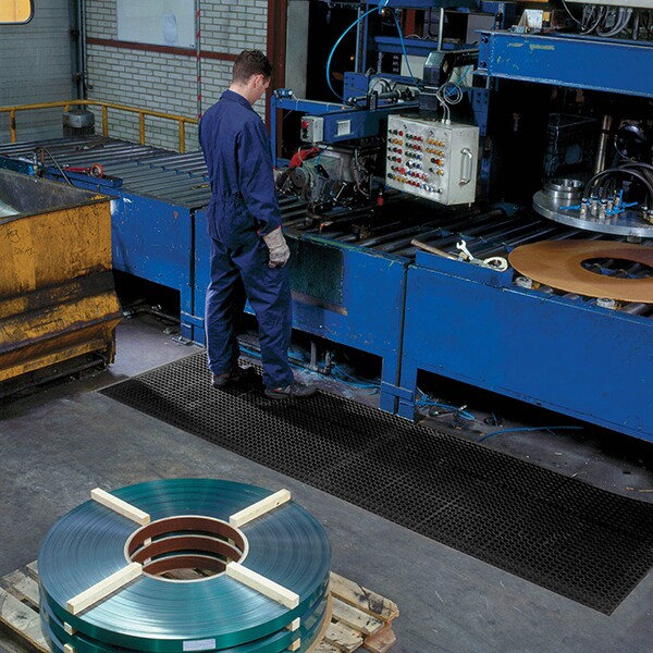 Cushion Tread Safety Matting - Image 3